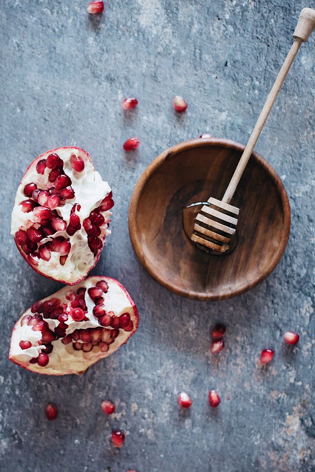 4 Pomegranate Beauty Recipes